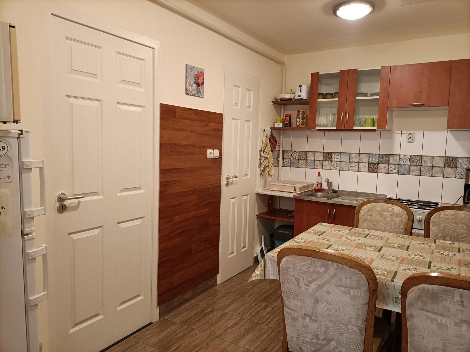 Start Apartmanok Pécs Extérieur photo