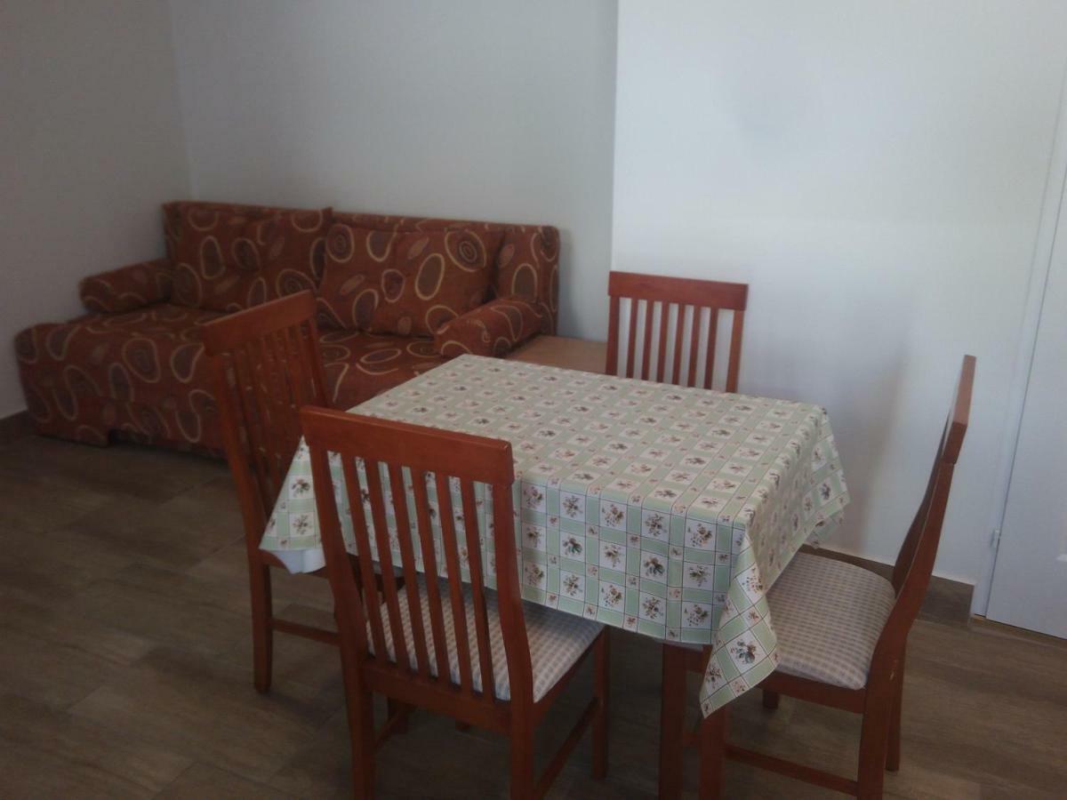 Start Apartmanok Pécs Extérieur photo